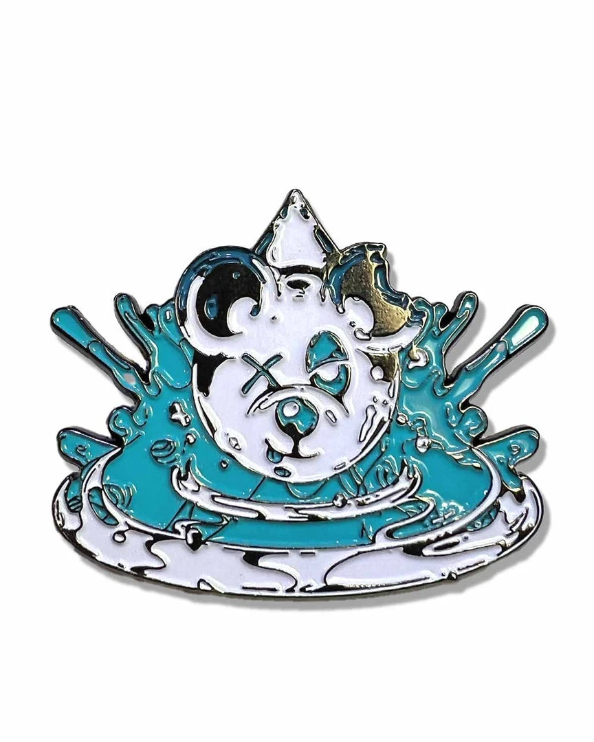 CHAMPAGNE DRIP X SCUMMY BEARS - DRIP DROP (CRISTAL) - 2" PIN ACCESSORIES 4 CHAMPAGNE DRIP X SCUMMY BEARS - DRIP DROP (CRISTAL) - 2" PIN ACCESSORIES